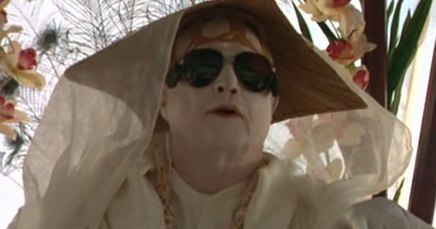 10 Legendary Actors Who Appeared in Awful Horror Films - Vimarsana News