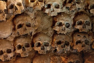 10 Ancient Mass Graves We've Only Recently Found - Listverse