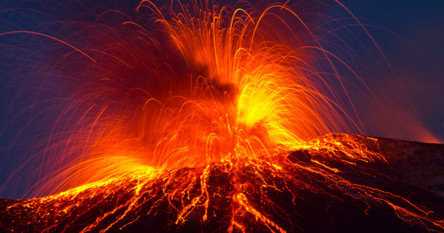 10 Lesser-Known Volcanoes That Give Urban Planners Headaches - Listverse