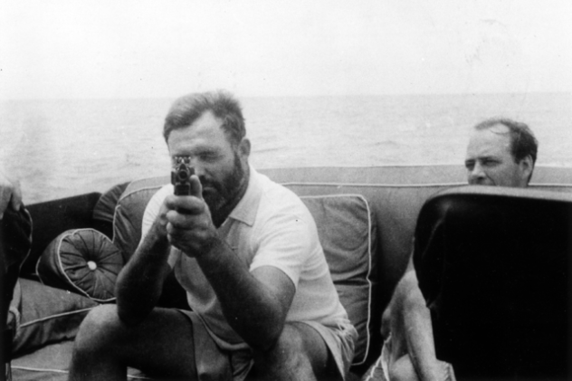 640px-Ernest_Hemingway_Aboard_the_Pilar_1935