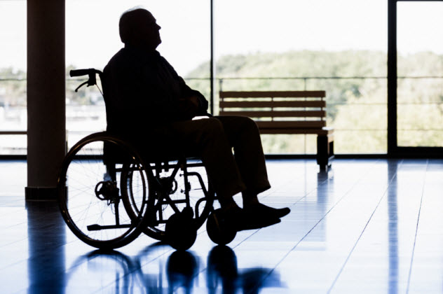 1-elderly-man-in-wheelchair_000021214242_Small