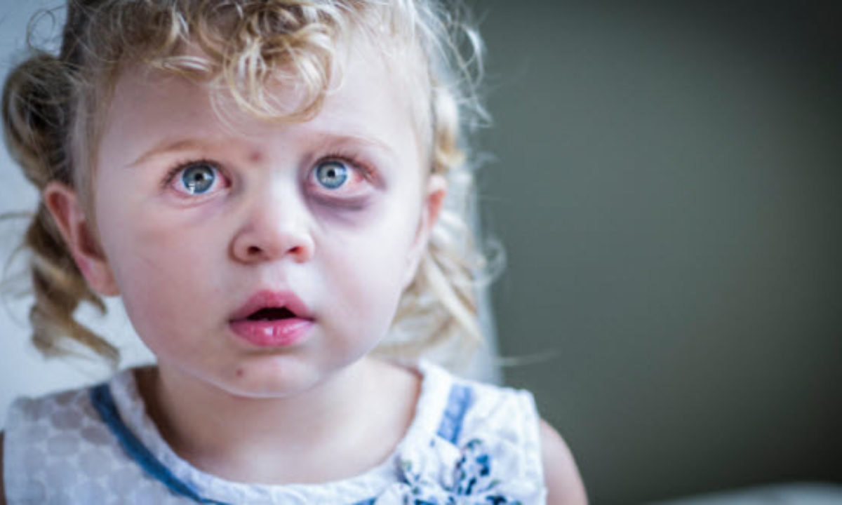 10 Shocking Cases Of Babysitters From Hell - Listverse