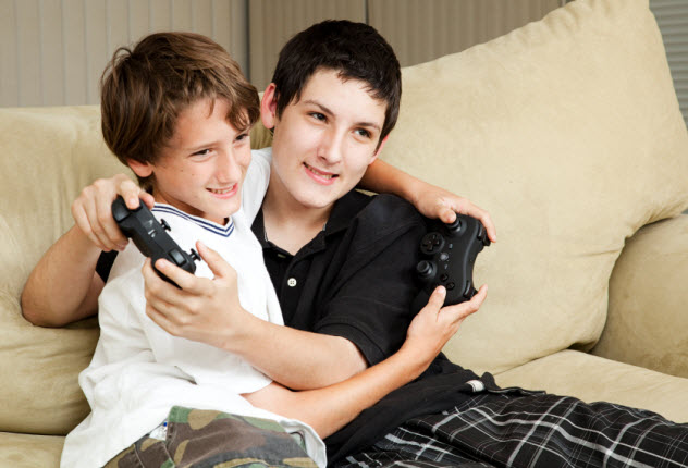 10a-sibling-effect-video-game_000016606359_Small