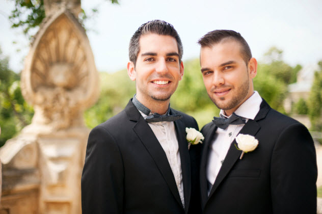9-gay-marriage_000025287398_Small