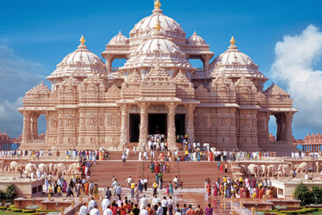 8c-largest-hindu-temple-world
