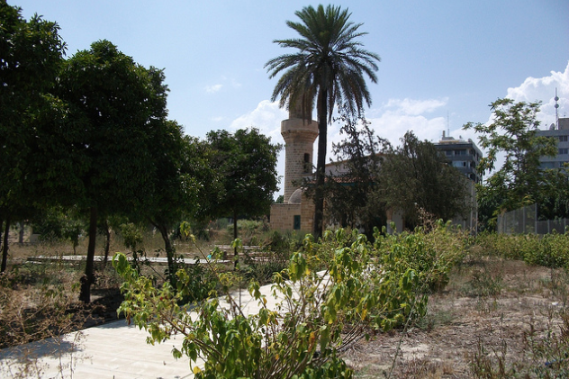 Bayraktar Mosque