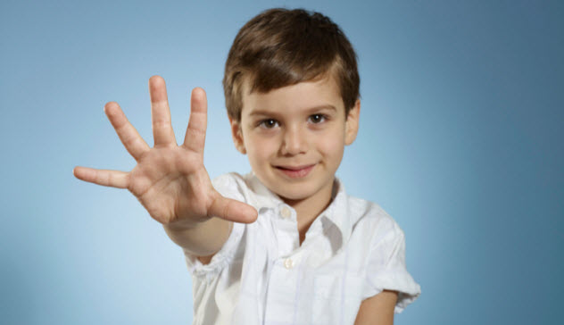 9a-young-boy-fingers-outstretched_78053505_SMALL