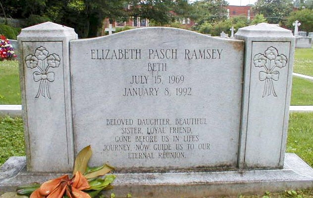 10-elizabeth-ramsey-grave