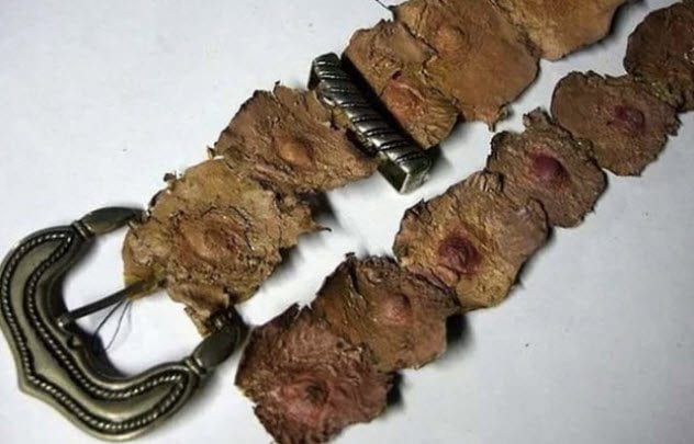 10 Gruesome Items Ed Gein Made From Corpses - 1