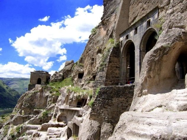 vardzia-cave-monastery