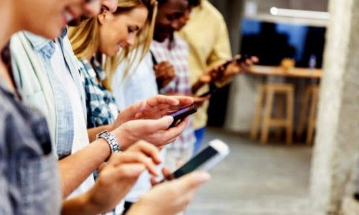 listverse.com - Jamie Frater - 10 Stopgap Technologies That Became Industry Standards