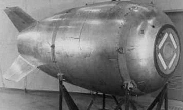 7-nuclear-bomb