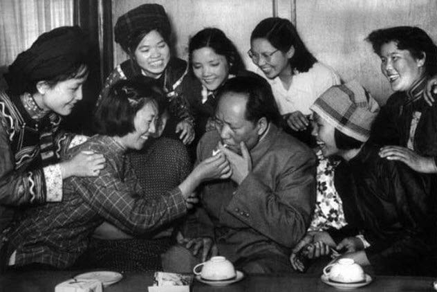 10 Filthy Facts About The Private Life Of Chairman Mao Tse Tung - 57