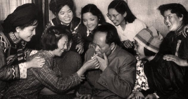 10 Filthy Facts About The Private Life Of Chairman Mao Tse - 