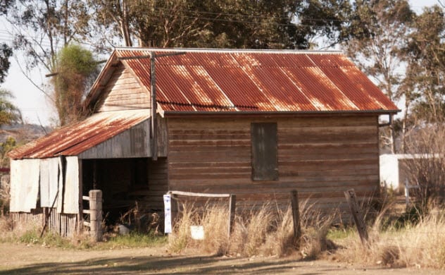 10a-old-shed-92457929