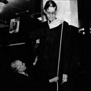 Top 10 Freaky Facts About The Tallest Man - Listverse