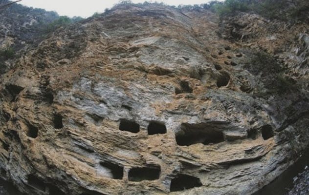 6a-cave-with-coffins