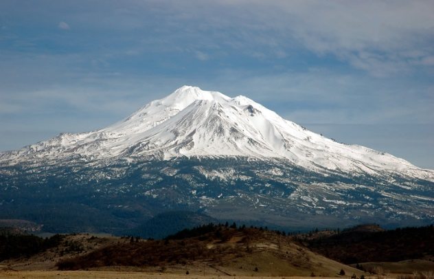 10 Caves And Mountains Connected To UFO And Alien Activity - 19