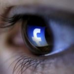 10 Creepy Things Social Media Does To Control Your Mind