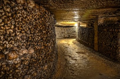 10 Bone-Chilling Facts About the Catacombs of Paris - Listverse