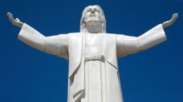 Top 10 Controversial Statues Around The World - Listverse