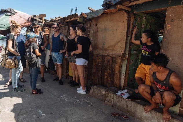 Les 10 principaux types de tourisme organisé non conventionnels Slum-tourists