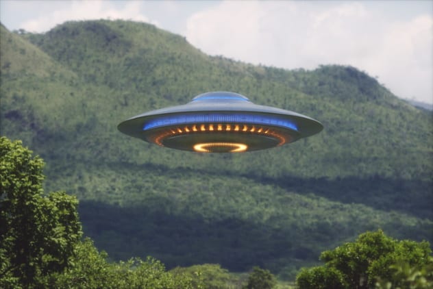 10 Truly Unbelievable Claims Of UFO And Alien Encounters - 79