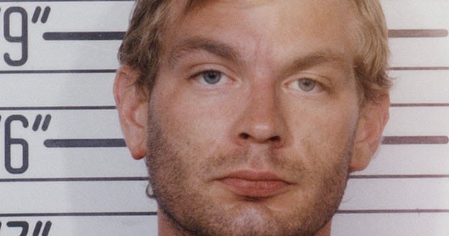 Top 10 Serial Killers Who Had Even Creepier Admirers - Listverse 5