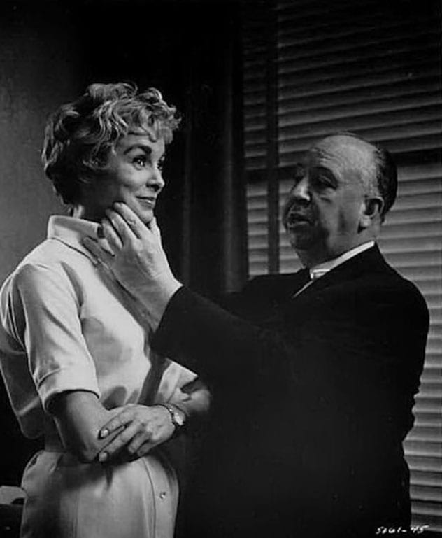 10 Images Illustrating The Uniqueness Of Alfred Hitchcock - 32