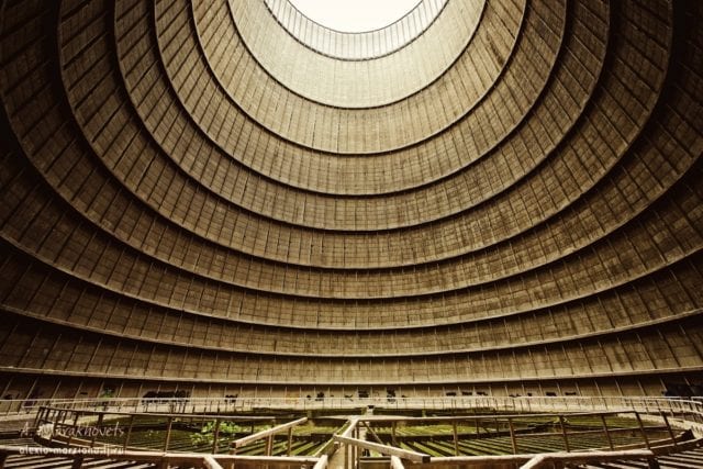 10 Beautiful Images Of Abandoned Structures - Listverse 3