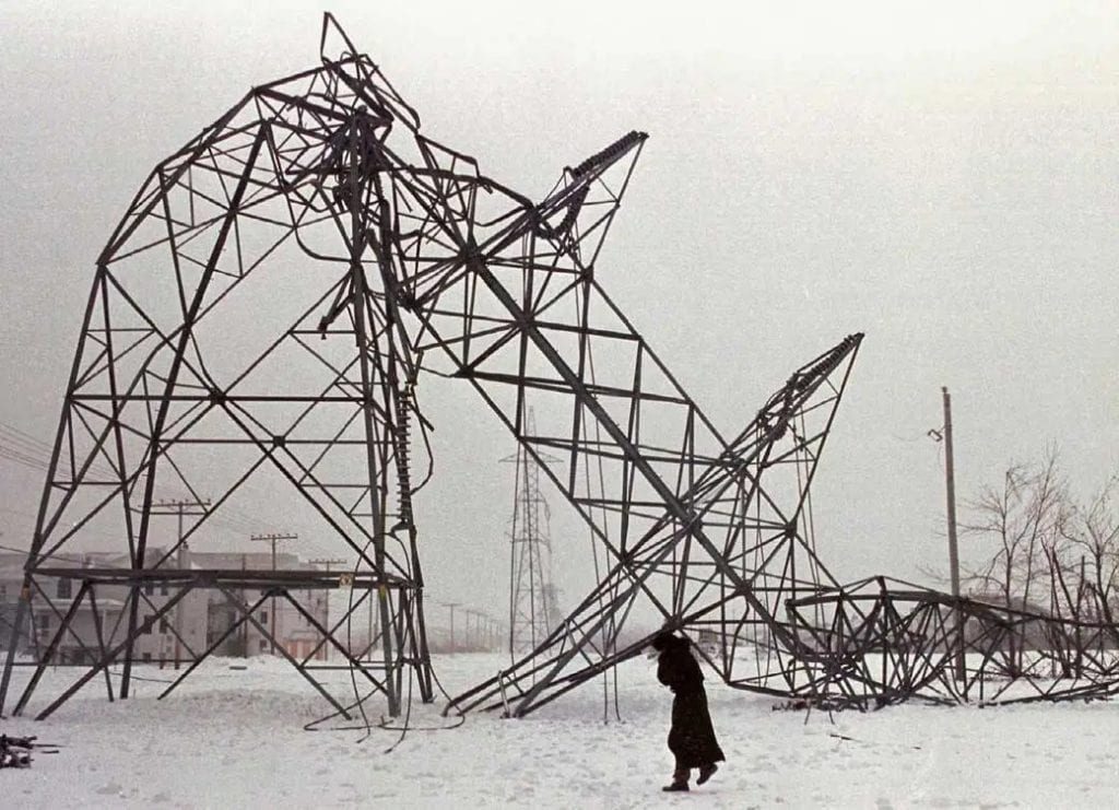 10 Images Of Terrifying Weather Events - 84