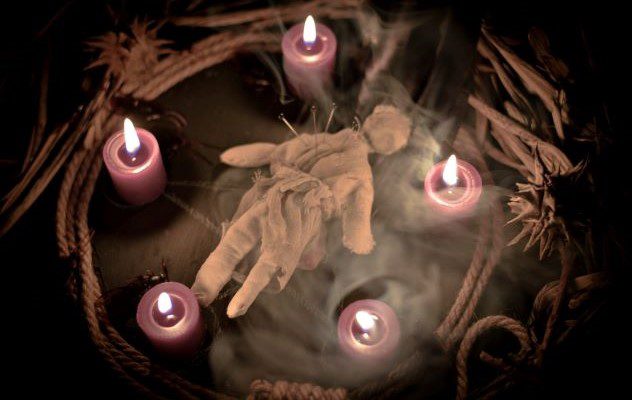 10 Persecutors of Witchcraft and Sorcery in the 14th Century - Listverse 3