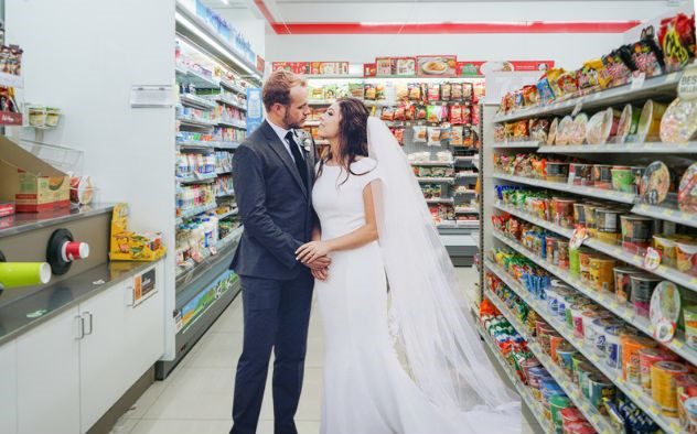 10 Wedding Ceremonies That Were Anything but Ordinary