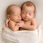 10 Twins Born in Different Months, Years, and Even Decades